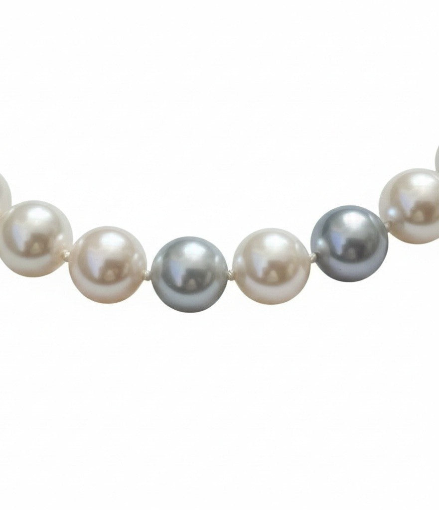 Akoya Multicolor Necklace 9mm